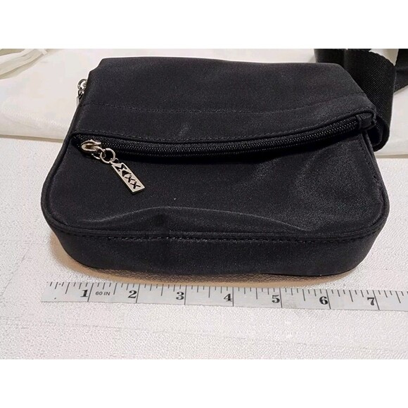 MAXX NEW YORK WOMENS BLACK MINI FOLD OVER CLUTCH BAG LINED FANNY POUCH TRAVEL - Picture 13 of 15